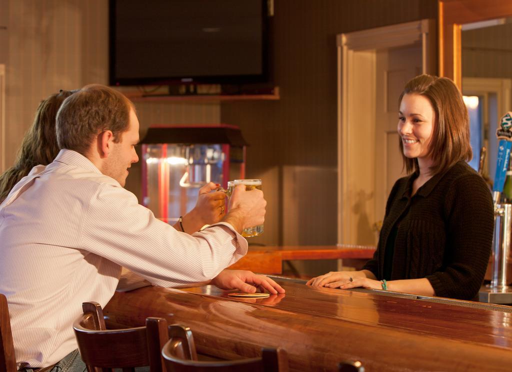 Willoughvale Inn Westmore Newport Eksteriør bilde