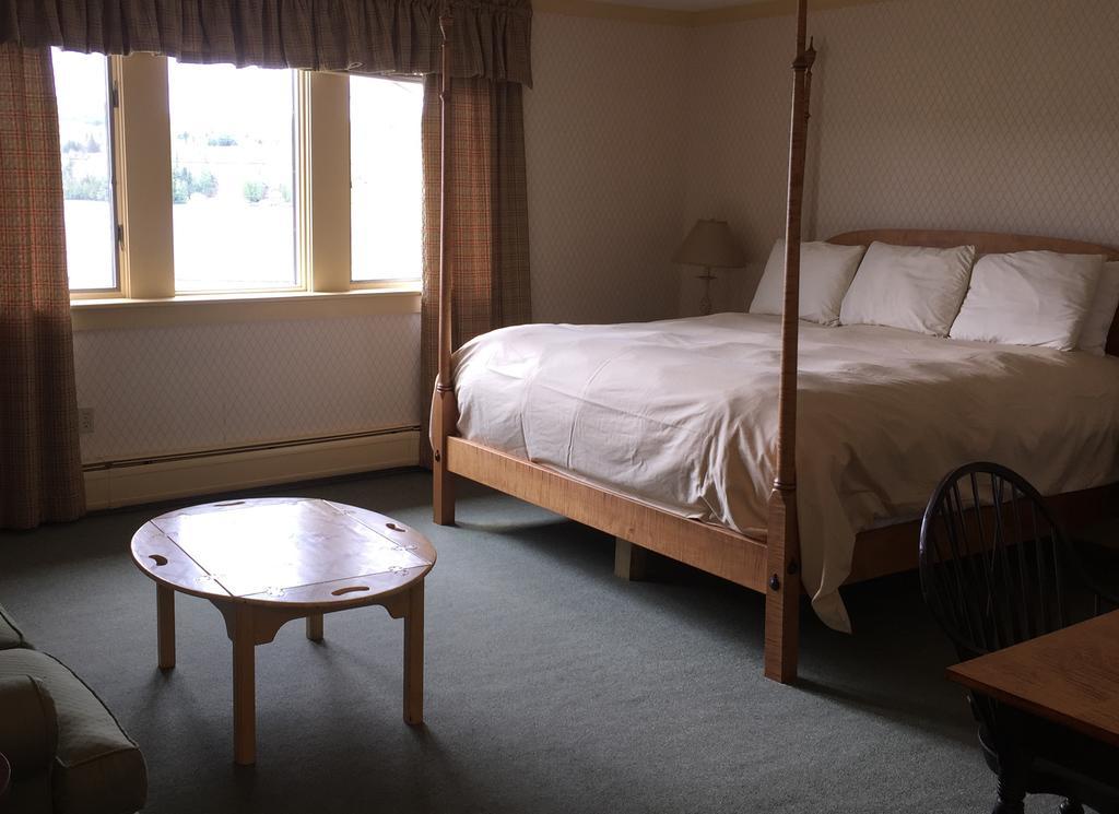 Willoughvale Inn Westmore Newport Rom bilde