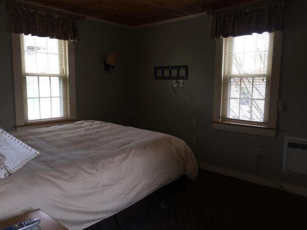 Willoughvale Inn Westmore Newport Rom bilde