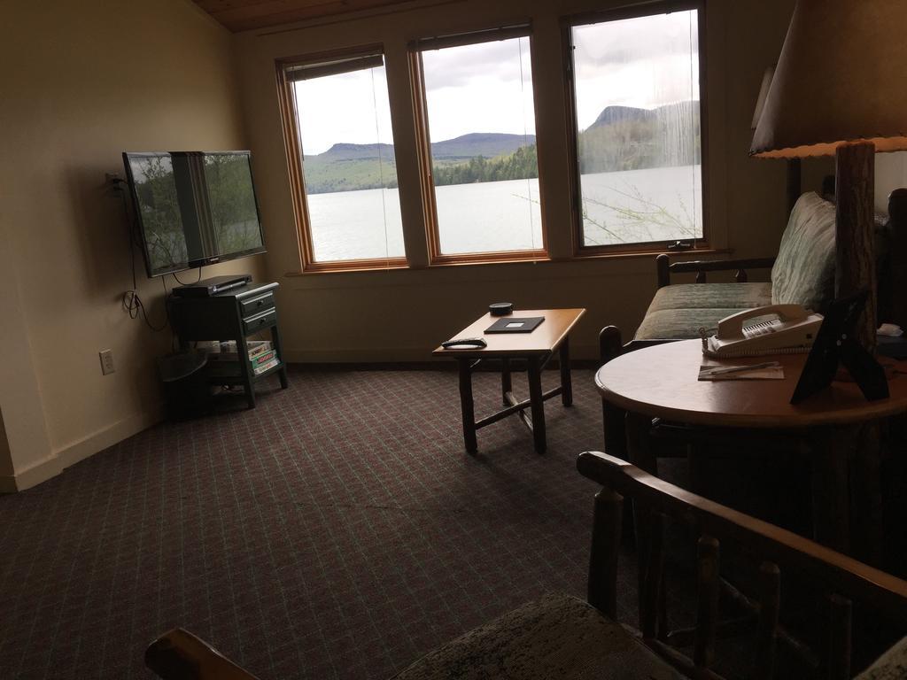 Willoughvale Inn Westmore Newport Rom bilde